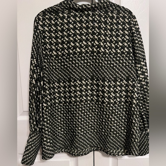 Who What Wear Womens Blouse Top Medium Black Green Houndstooth Business Casual - Picture 7 of 12